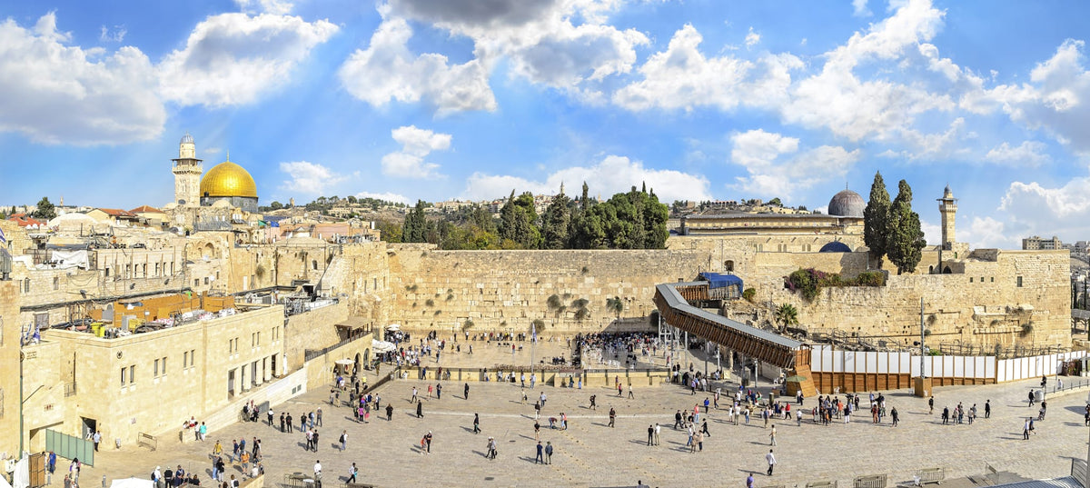 Kotel scene Mural